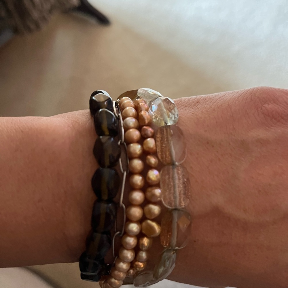 Silpada Golden and Black Beaded Bracelet - Picture 5 of 6